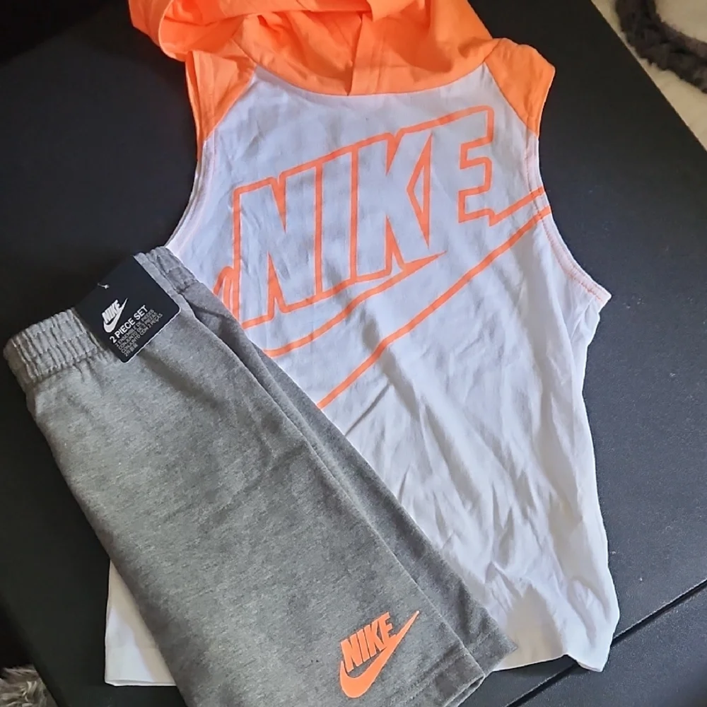 Nike White and Orange Athletic Set - Picture 1 of 3